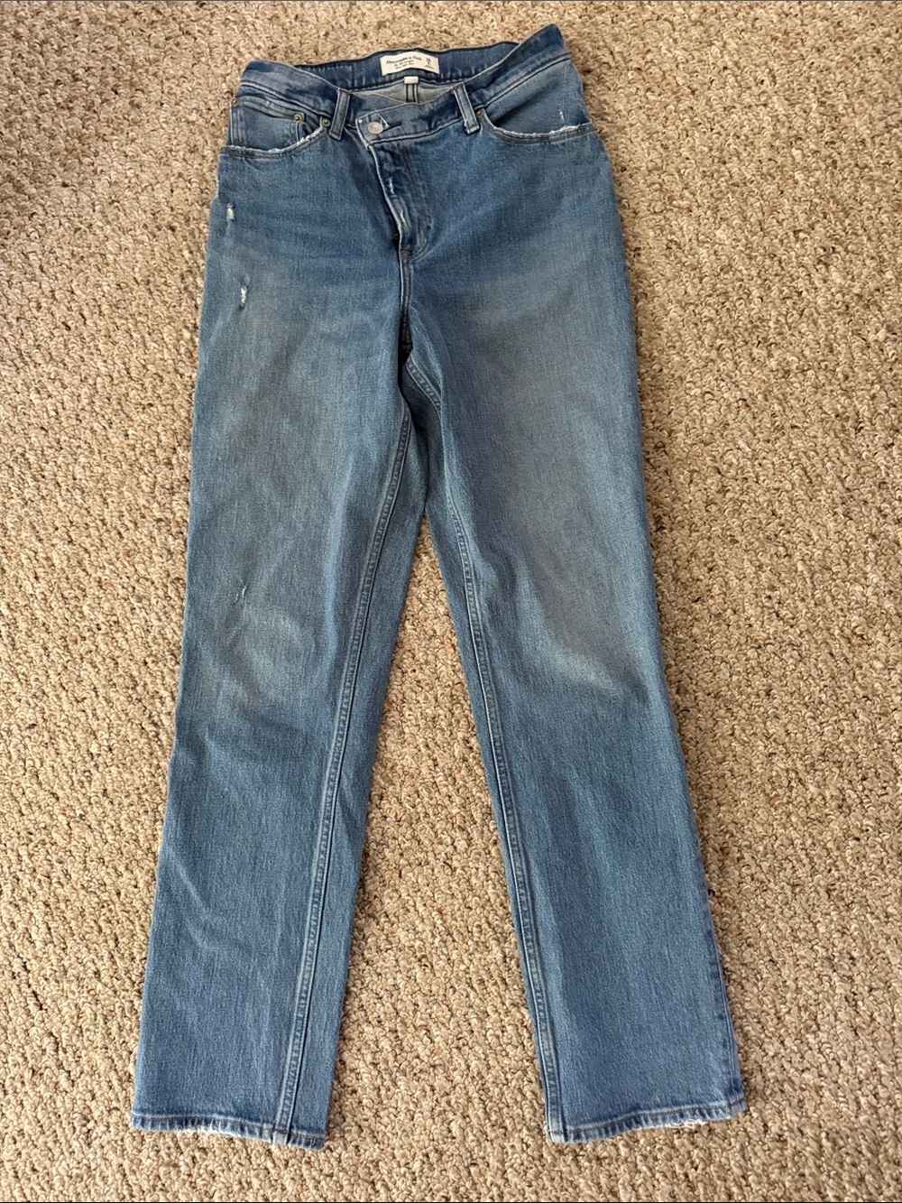 Abercrombie & Fitch Curve Love 90s Straight Ultra High Rise
